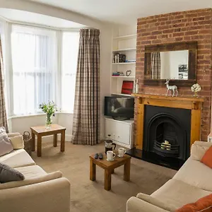  Holiday home 15 Saxon Road United Kingdom